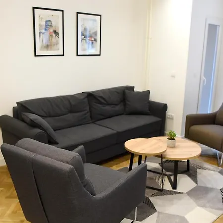 Apartment Belvedere *